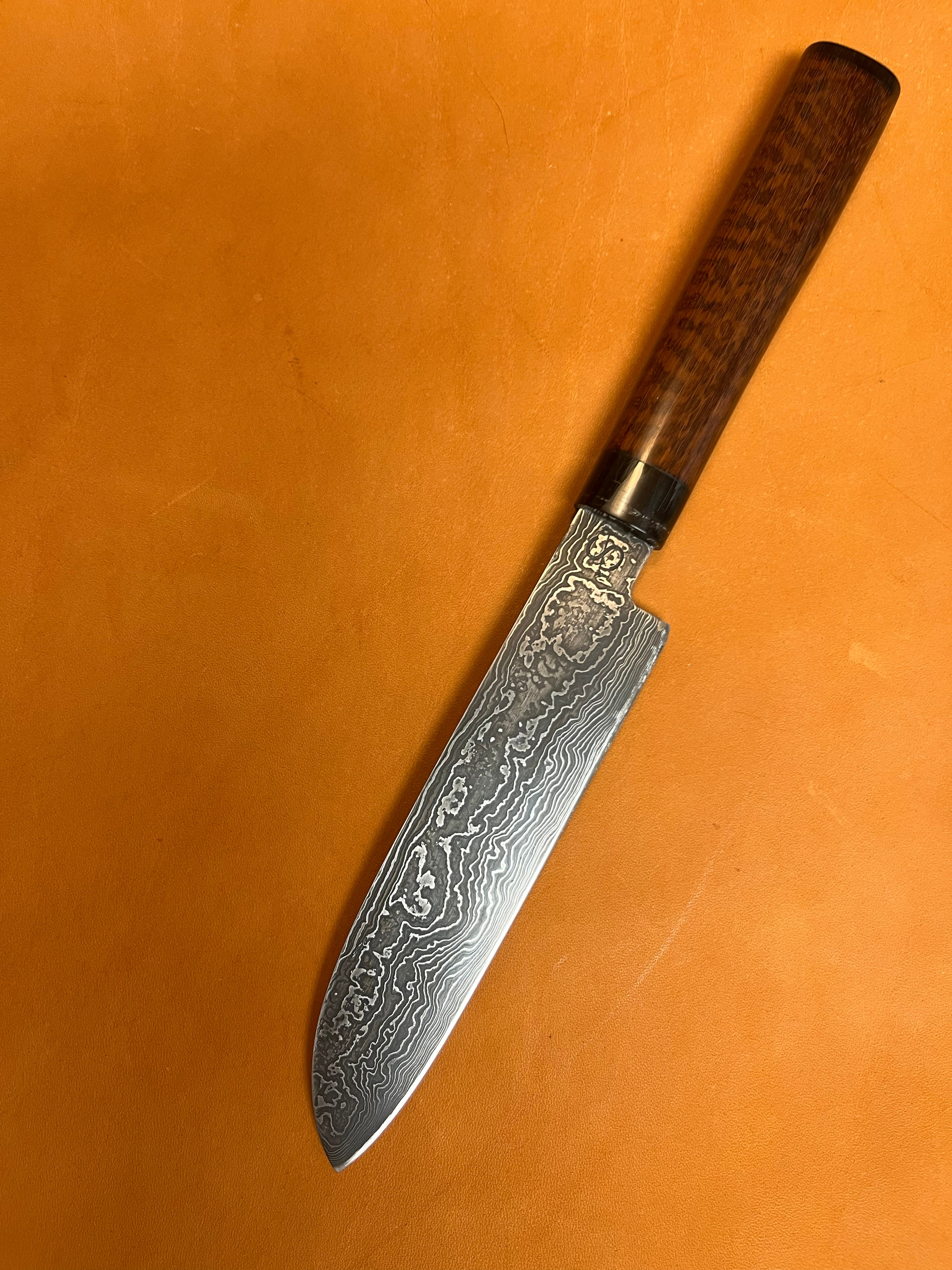 Santuco — Damascus steel blade with wood handle